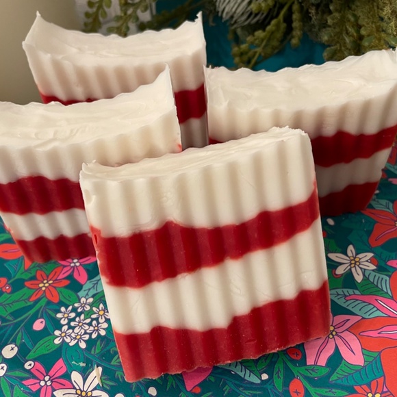 Cold Process Soaps and Bath Bombs - Picture 11 of 16